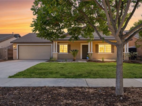 1799 Capistrano, Tulare, CA 93274