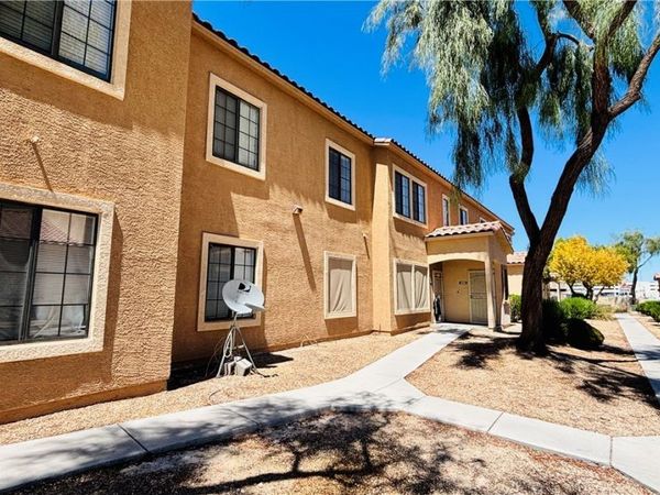 2171 Hussium Hills Street , Unit 206, Las Vegas, NV 89108