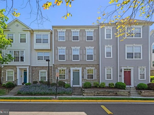21792 JARVIS SQUARE , ASHBURN, VA 20147