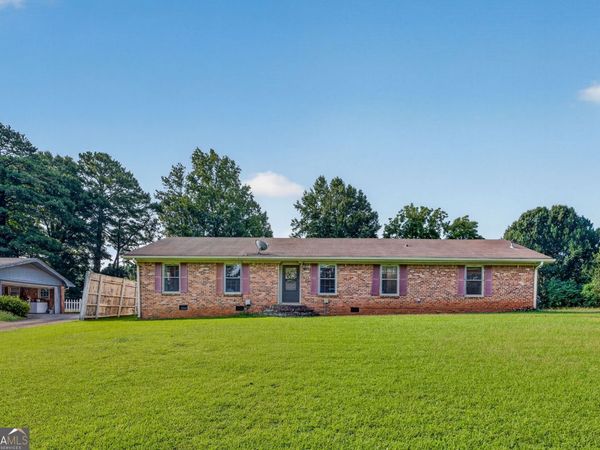 6182 Meadowbrook Drive, Norcross, GA 30093