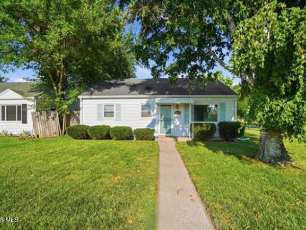 5121 Bennett Road , Toledo, OH 43612