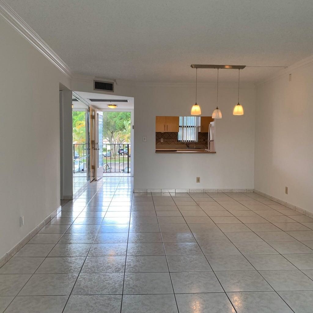 9355 SW 8th Street, Unit 208, Boca Raton, FL 33428 Photo