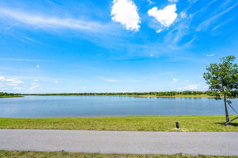 19552 Broad Shore Walk, Loxahatchee, FL 33470 Photo