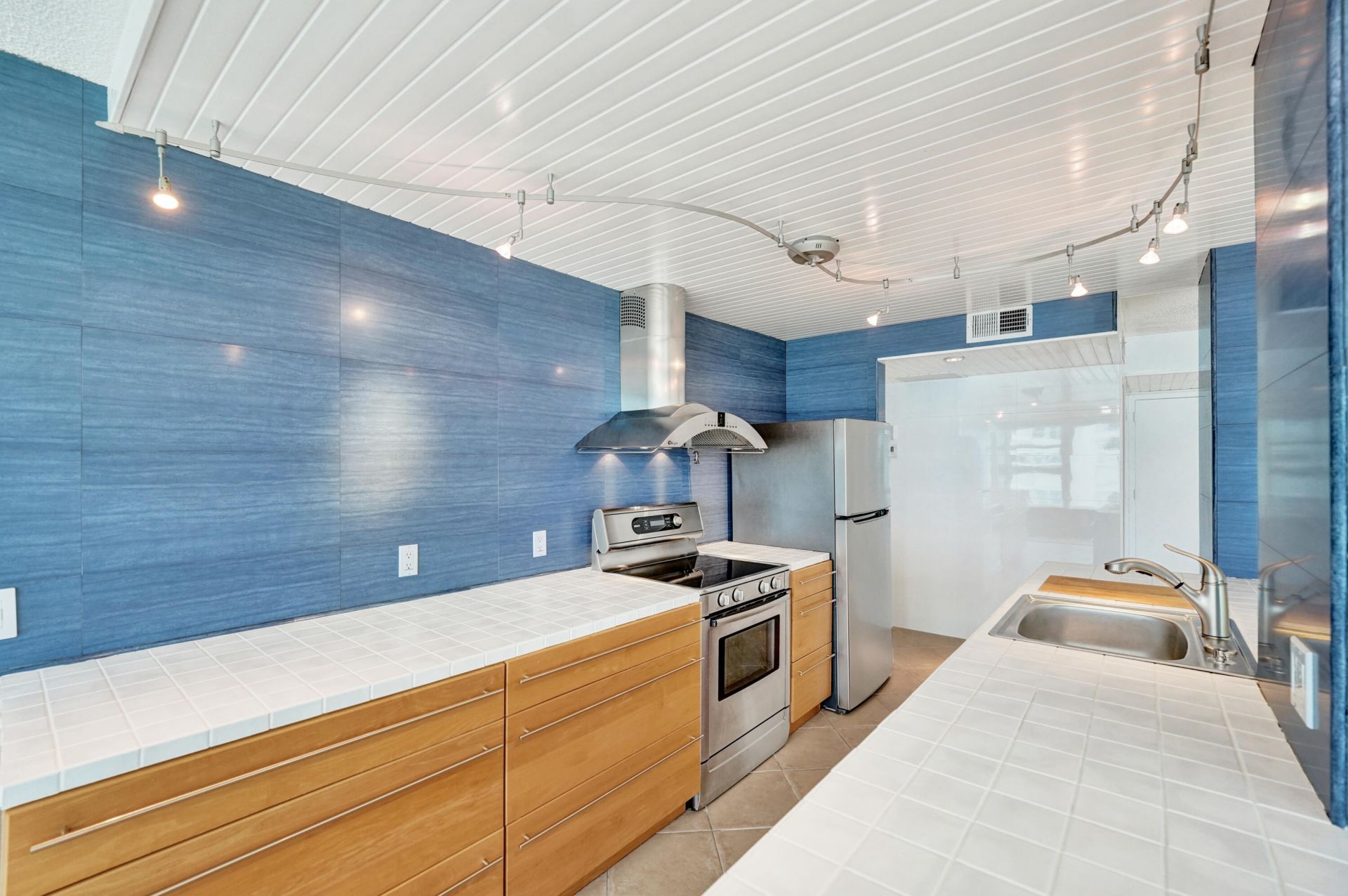 1620 S Ocean Boulevard, Unit 14-D, Lauderdale by the Sea, FL 33062 Photo