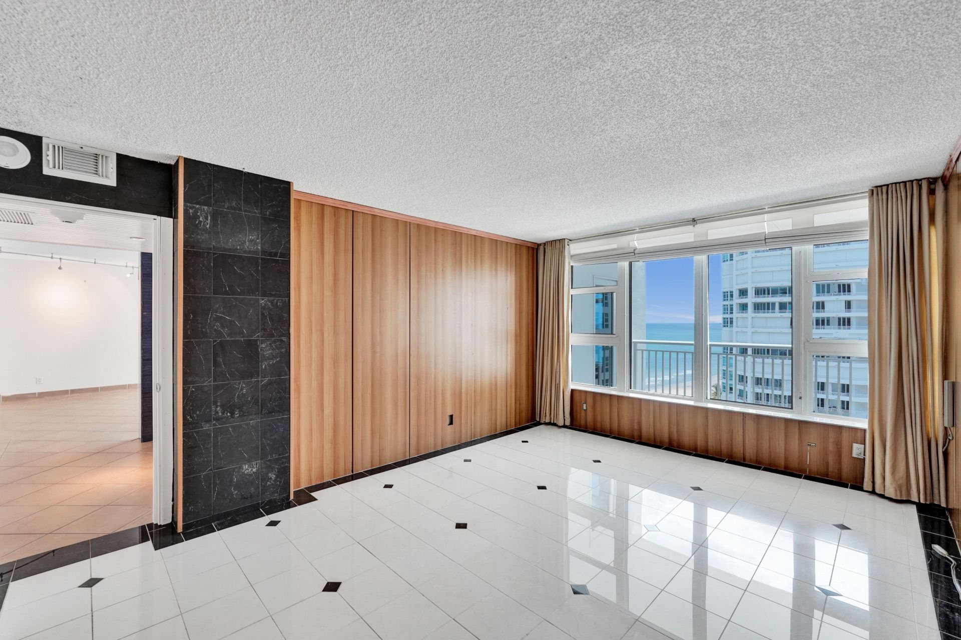 1620 S Ocean Boulevard, Unit 14-D, Lauderdale by the Sea, FL 33062 Photo
