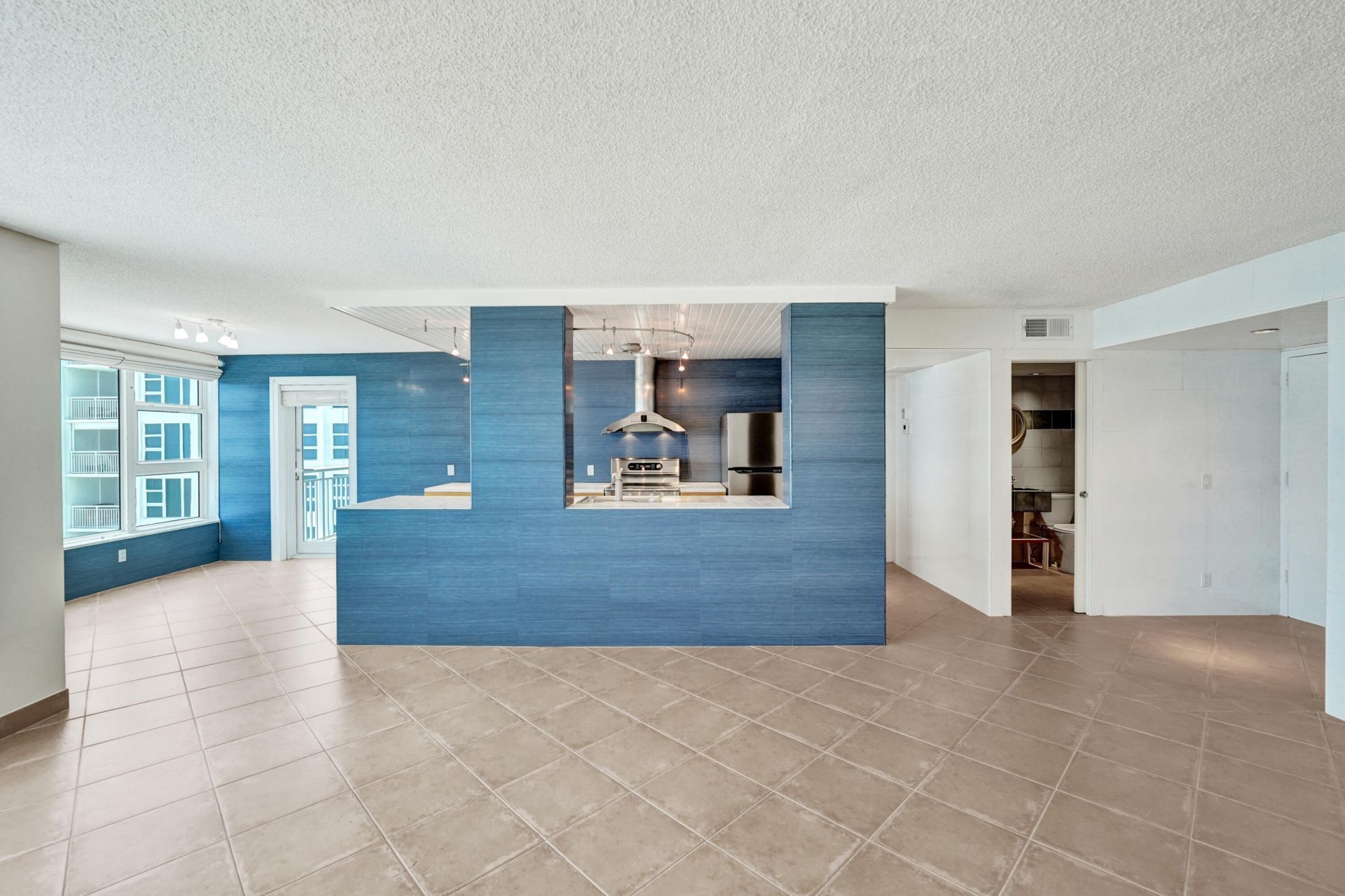 1620 S Ocean Boulevard, Unit 14-D, Lauderdale by the Sea, FL 33062 Photo