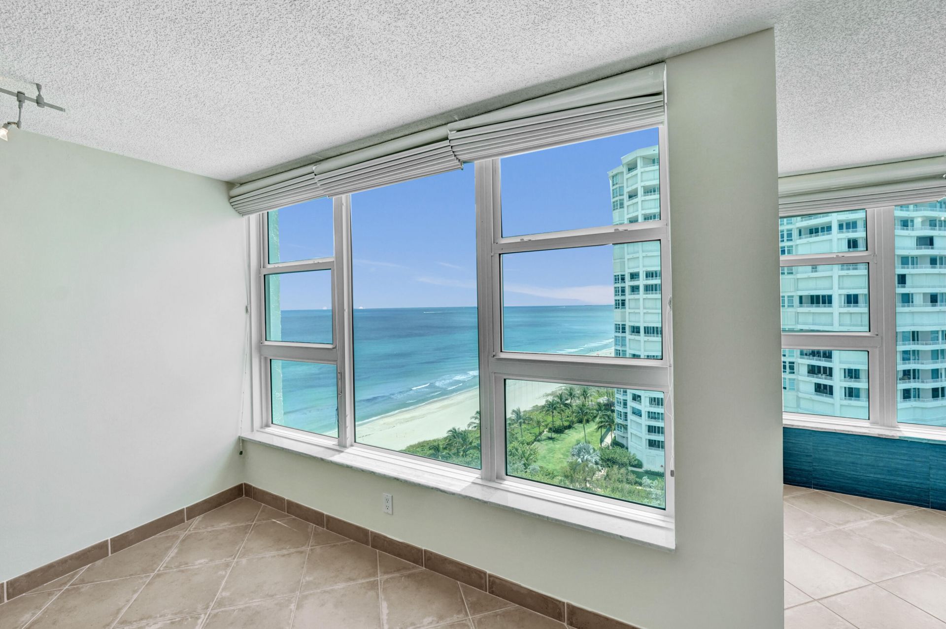 1620 S Ocean Boulevard, Unit 14-D, Lauderdale by the Sea, FL 33062 Photo