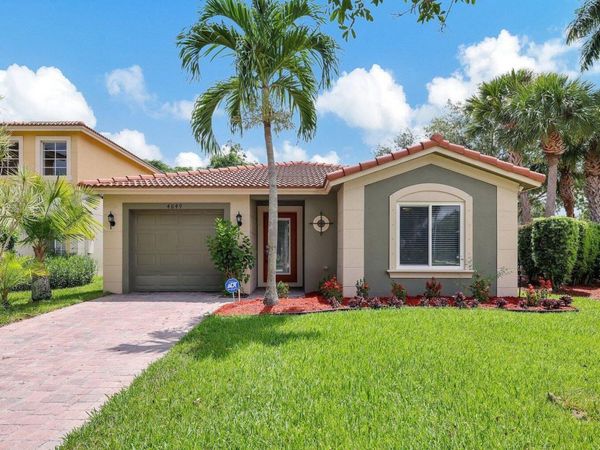 4849 SE GRAHAM Drive, Stuart, FL 34997
