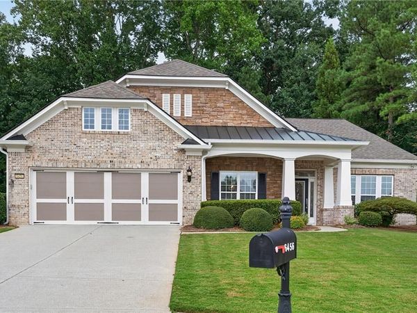 6456 Falling Water Lane, Hoschton, GA 30548