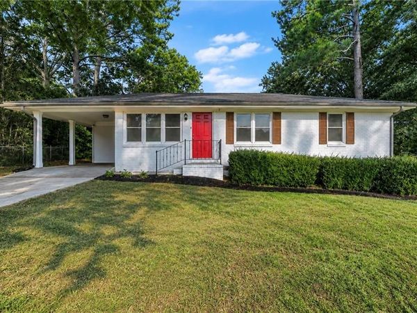 161 Carver Road , Mcdonough, GA 30253