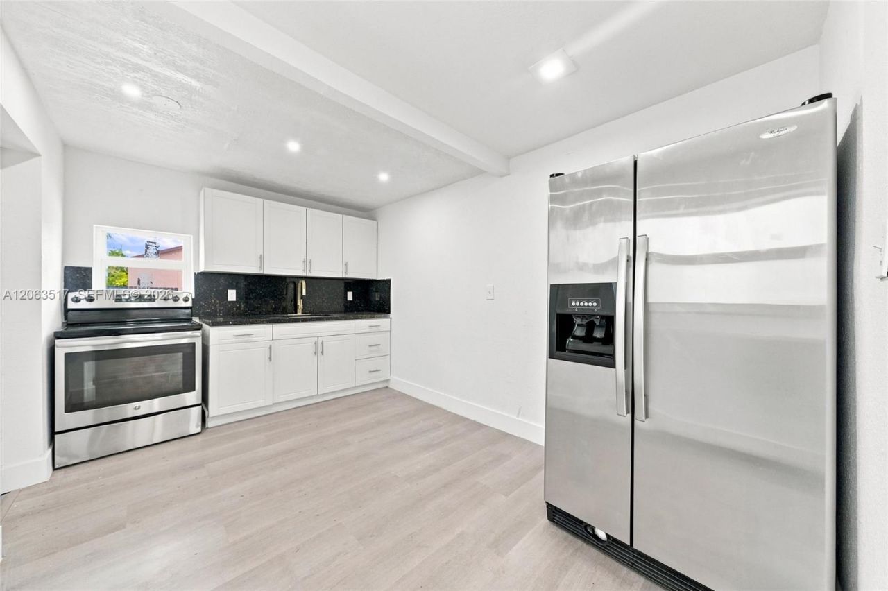 1968 NW 24th Ave, Unit D, Miami, FL 33125 Photo
