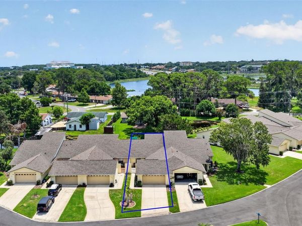 2214 CYPRESS COVE DRIVE , Unit 4, TAVARES, FL 32778