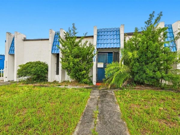 2508 W TAMPA BAY BOULEVARD , TAMPA, FL 33607