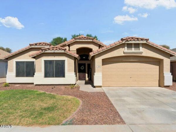 229 N 163RD Drive, Goodyear, AZ 85338