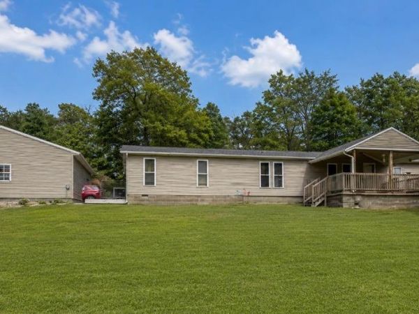 1000 Locust Road, Hillsboro, OH 45133