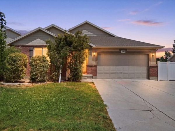 4582 W BLACK POWDER DR S, Herriman, UT 84096