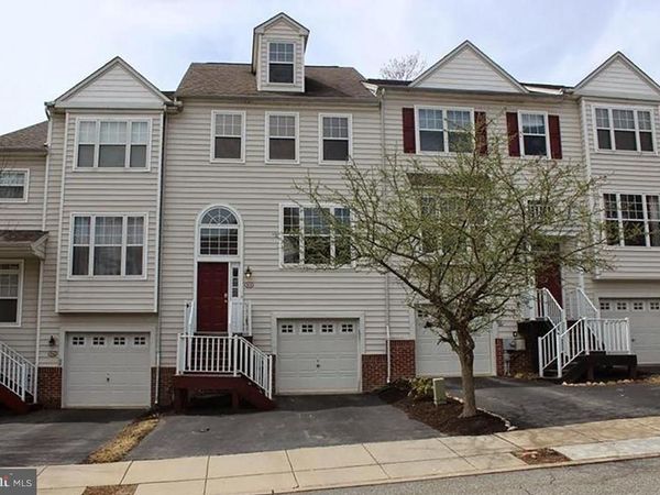 104 VICTORIA COURT, MALVERN, PA 19355