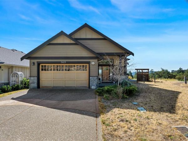 2423 Echo Valley Dr , Langford, BC V9B 0S1