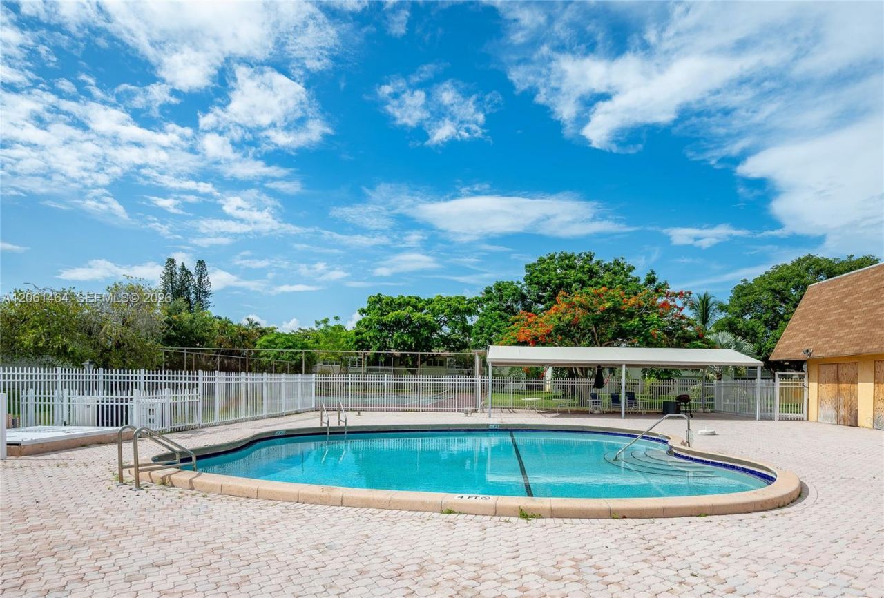 617 S State Road 7, Unit 1C, Margate, FL 33068 Photo