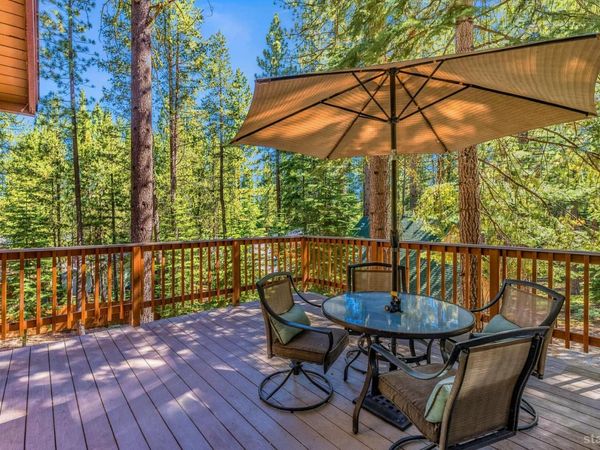 1592 Plumas Circle, South Lake Tahoe, CA 96150