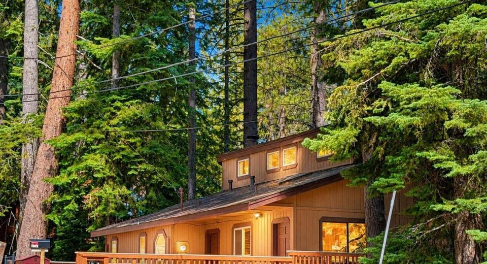 1592 Plumas Circle, South Lake Tahoe, CA 96150 Photo