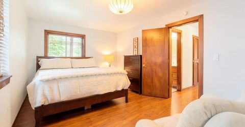 1592 Plumas Circle, South Lake Tahoe, CA 96150 Photo