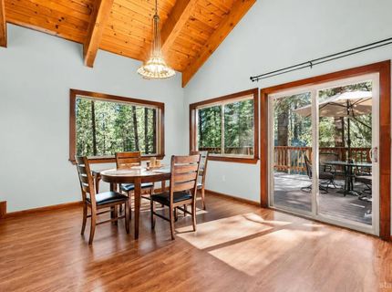 1592 Plumas Circle, South Lake Tahoe, CA 96150 Photo