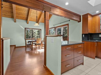 1592 Plumas Circle, South Lake Tahoe, CA 96150 Photo