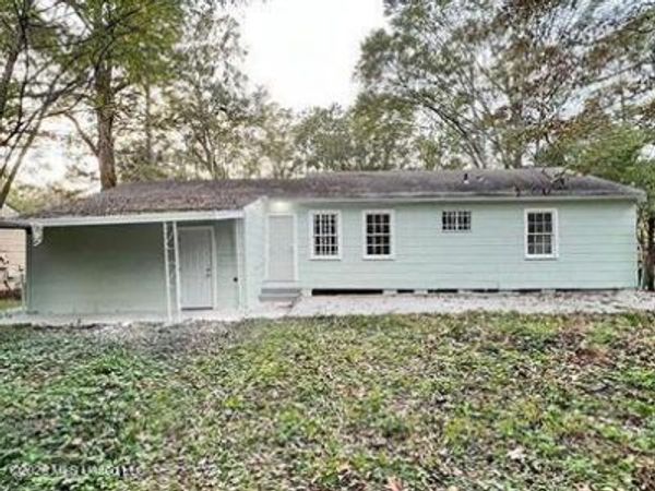 1924 Willow Way, Jackson, MS 39204