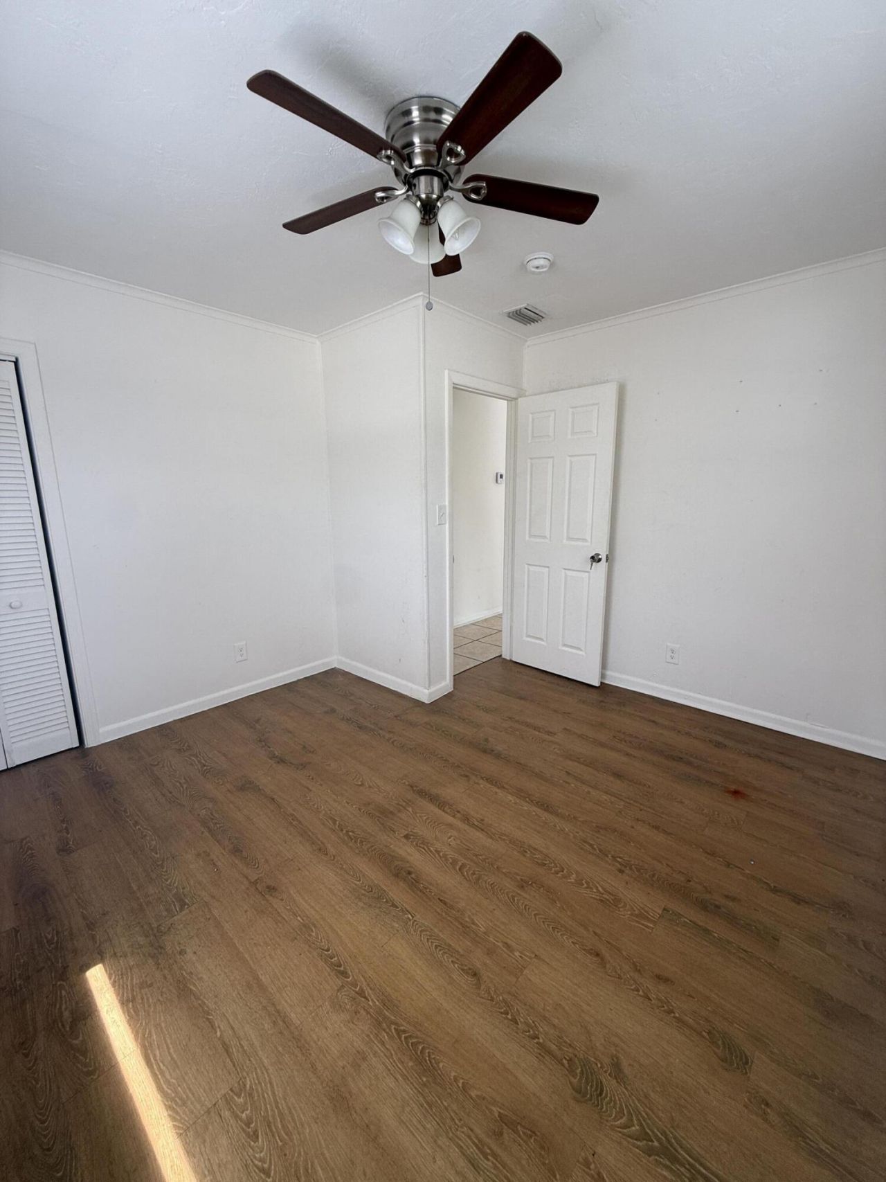 865 W 3rd Street, Riviera Beach, FL 33404 Photo