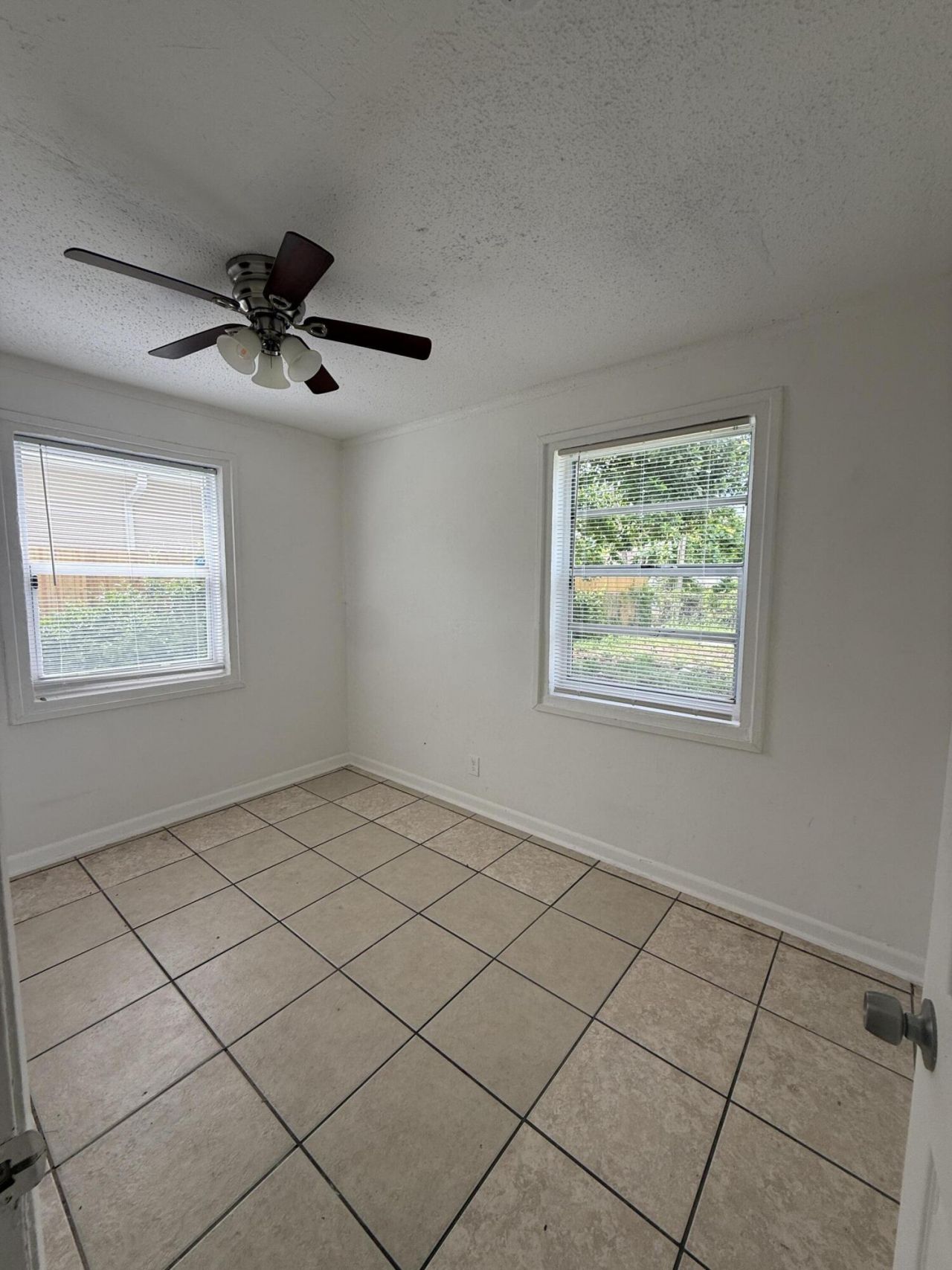 865 W 3rd Street, Riviera Beach, FL 33404 Photo