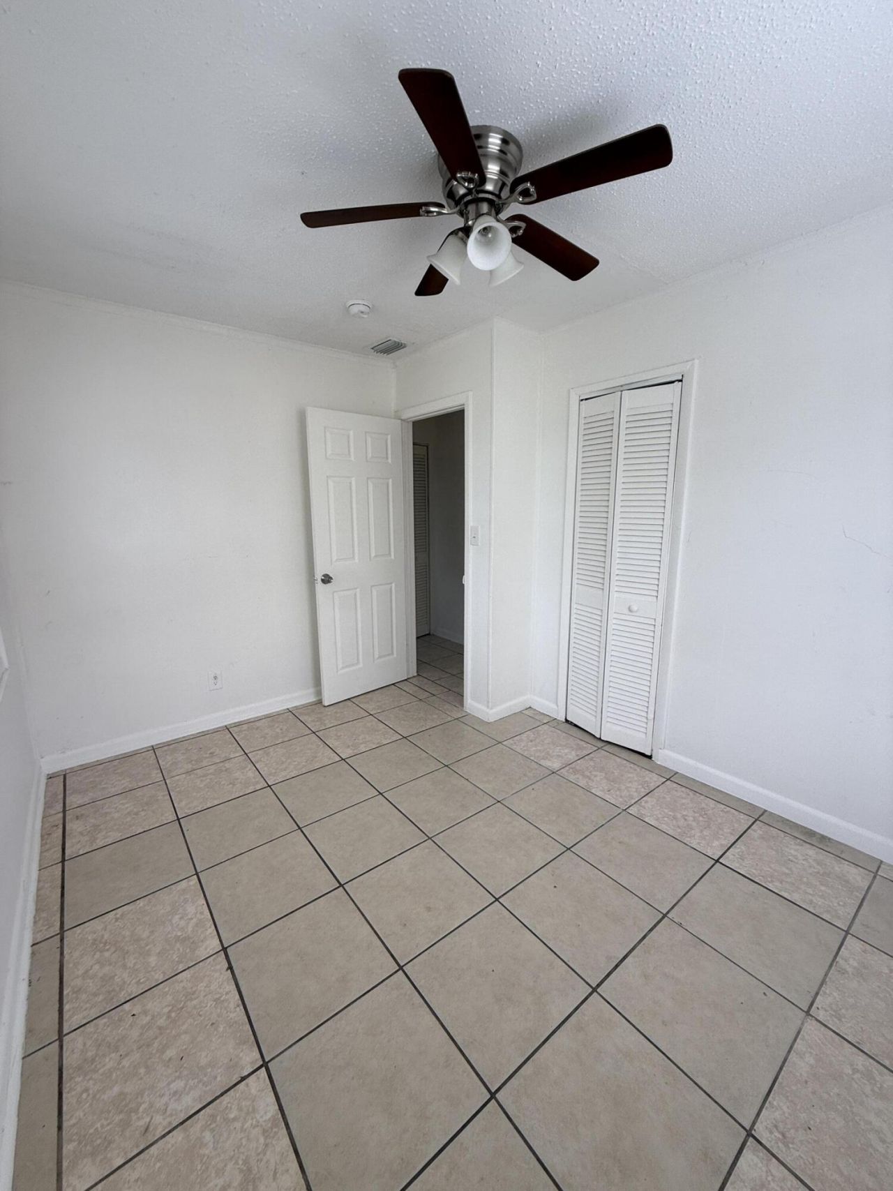 865 W 3rd Street, Riviera Beach, FL 33404 Photo