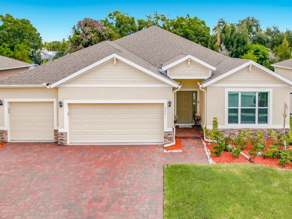 111 52ND Square, Vero Beach, FL 32968