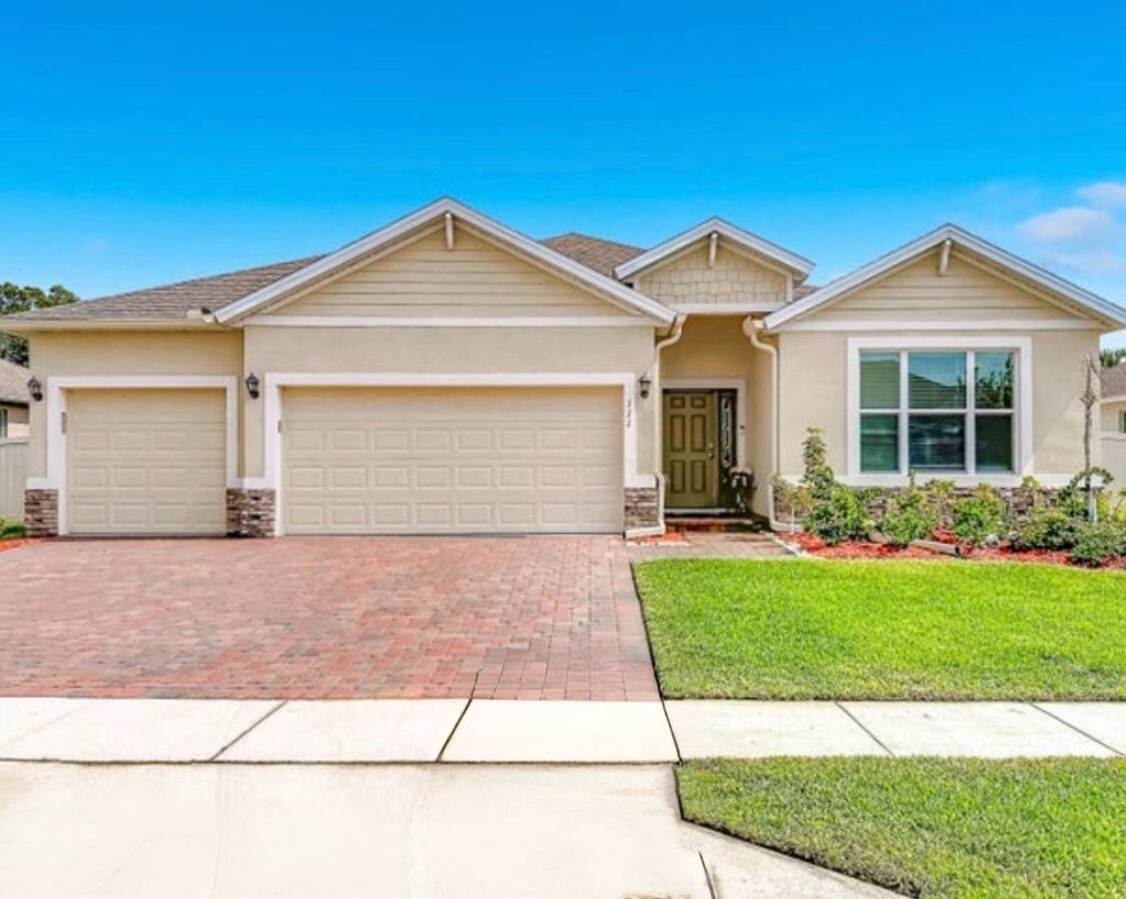 111 52nd Square, Vero Beach, FL 32968 Photo