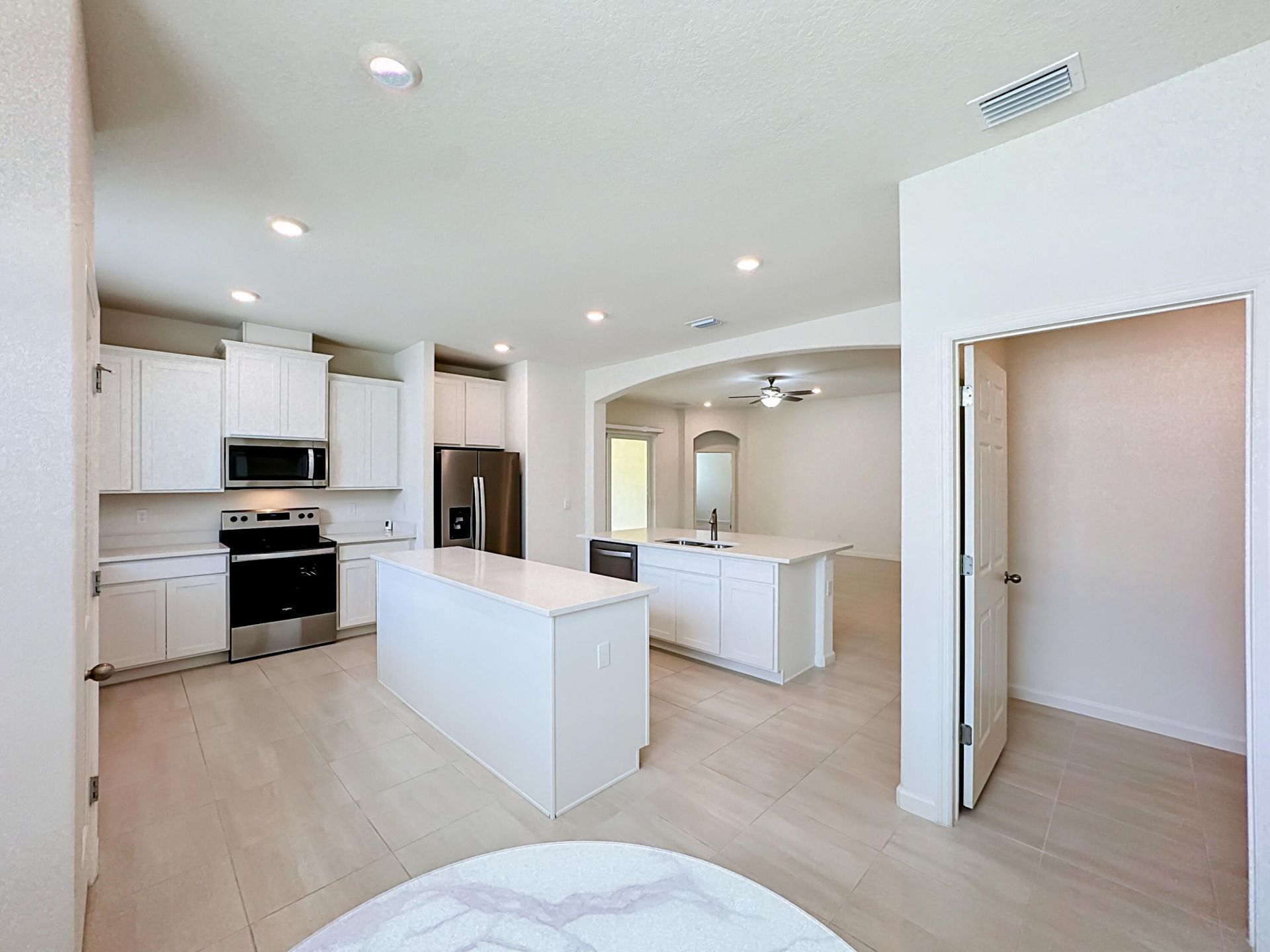111 52nd Square, Vero Beach, FL 32968 Photo