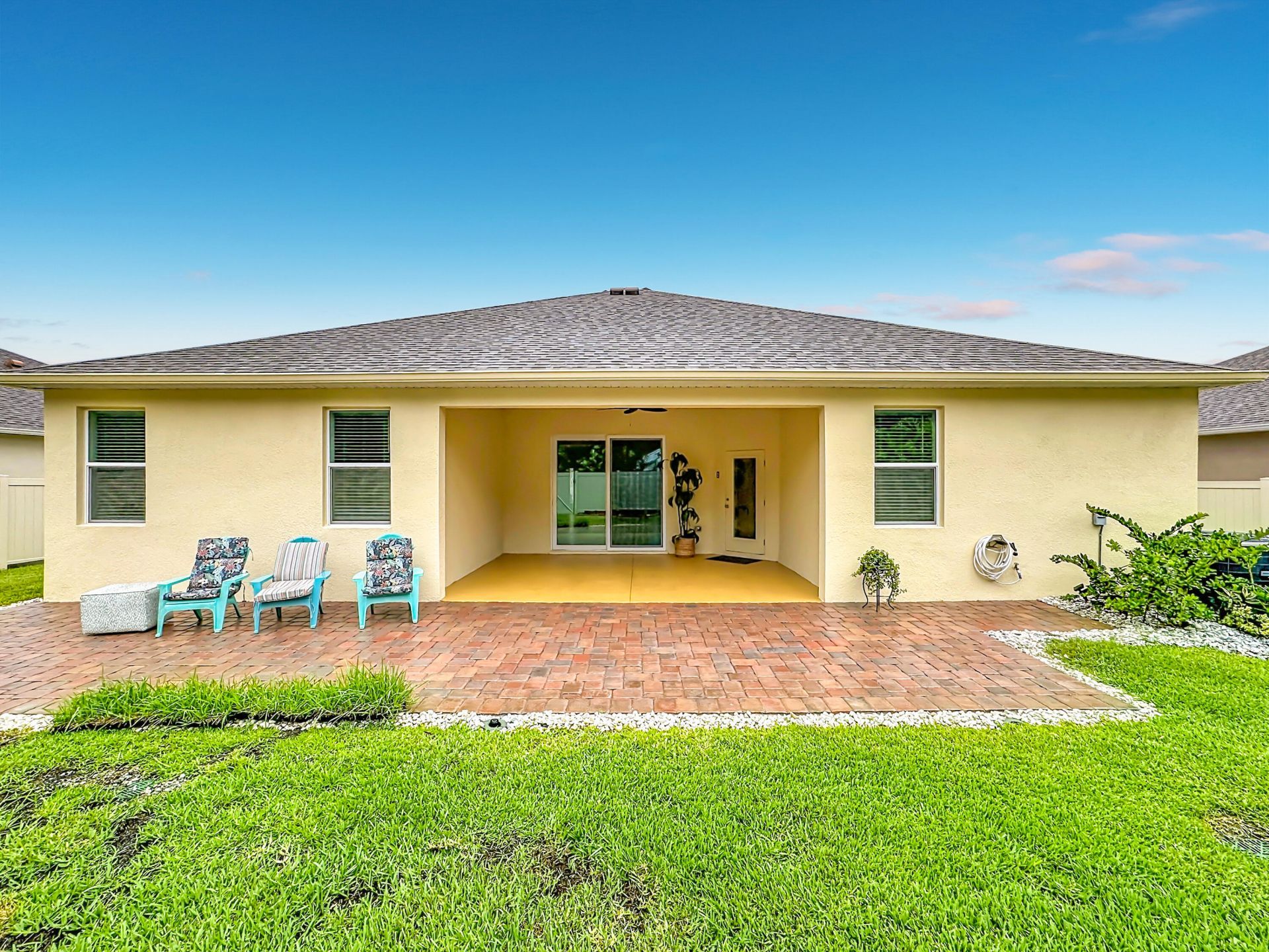111 52nd Square, Vero Beach, FL 32968 Photo