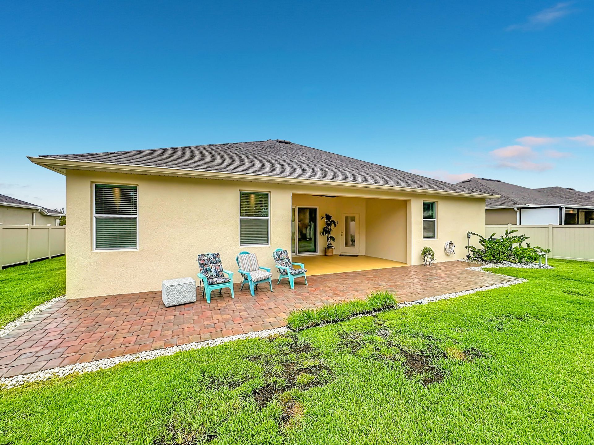 111 52nd Square, Vero Beach, FL 32968 Photo