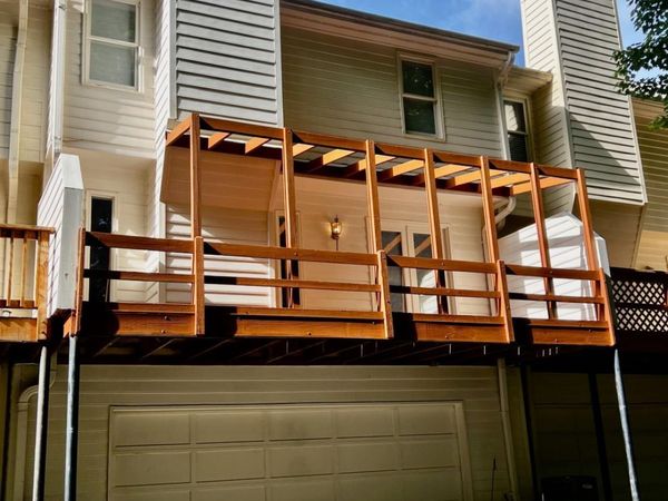 10 E huntington place drive Drive, Sandy Springs, GA 30350