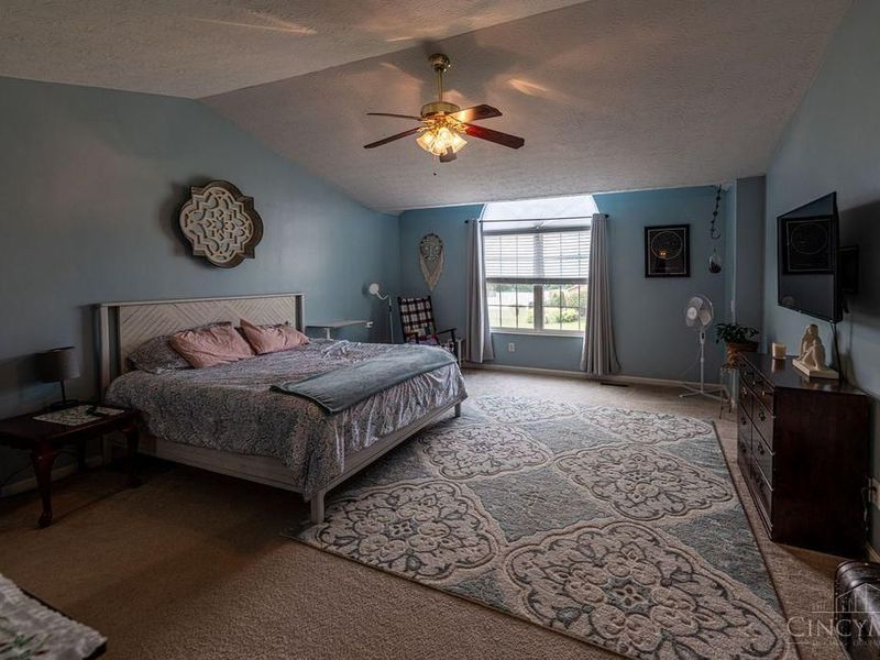 1559 Wild Cherry Drive, Miami Twp, OH 45150 Photo 6