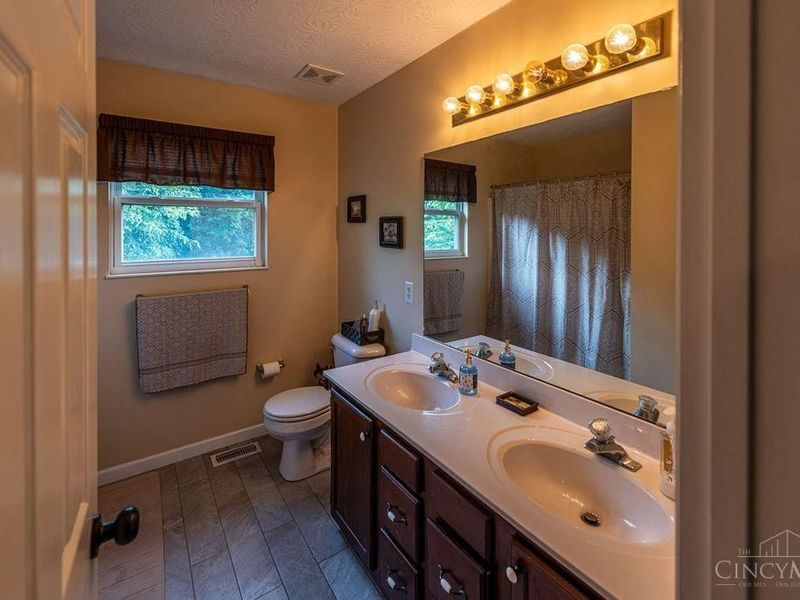 1559 Wild Cherry Drive, Miami Twp, OH 45150 Photo 72