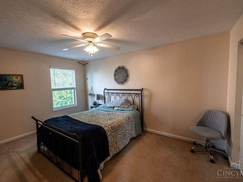 1559 Wild Cherry Drive, Miami Twp, OH 45150 Photo 9
