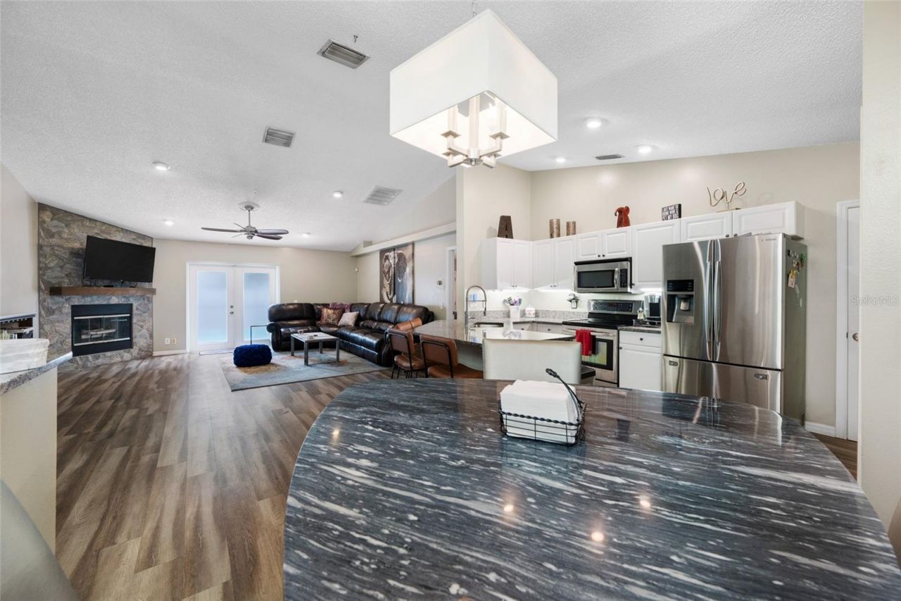 12965 Pineforest Way W, Largo, FL 33773 Photo