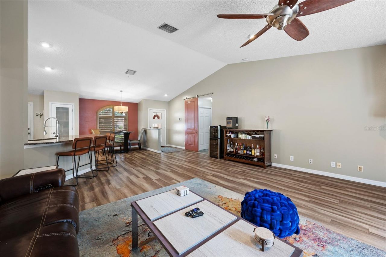 12965 Pineforest Way W, Largo, FL 33773 Photo
