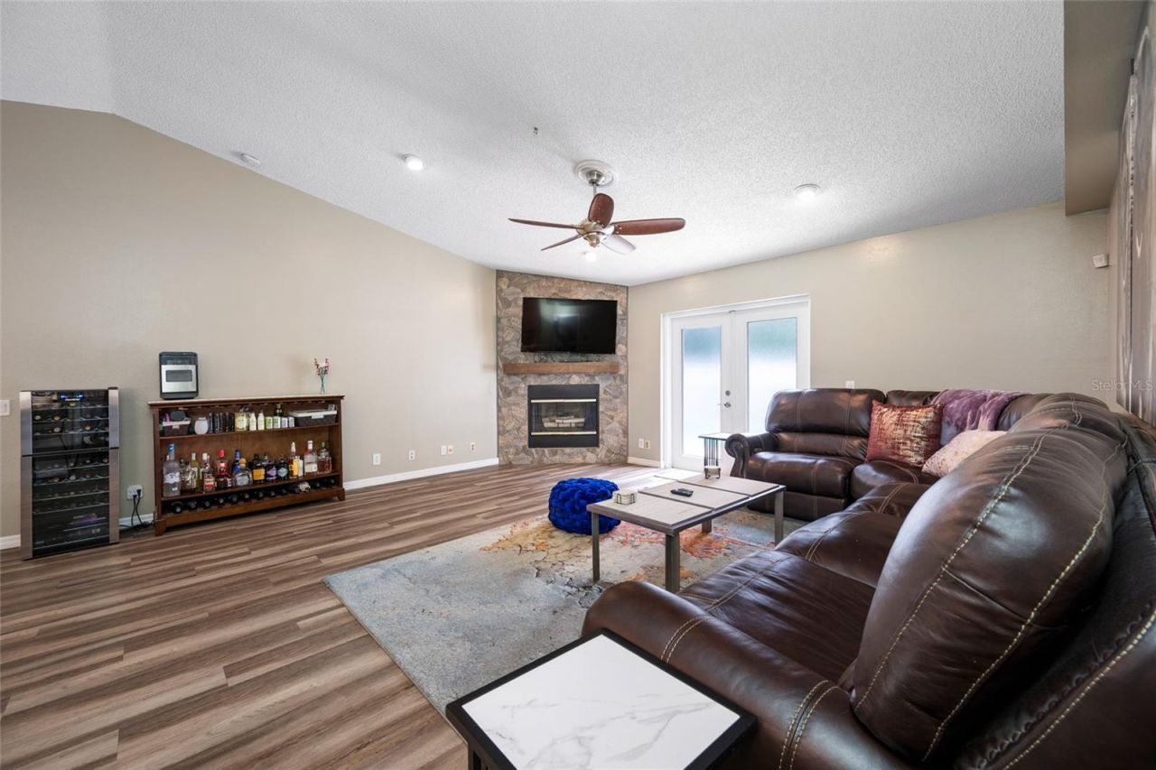 12965 Pineforest Way W, Largo, FL 33773 Photo