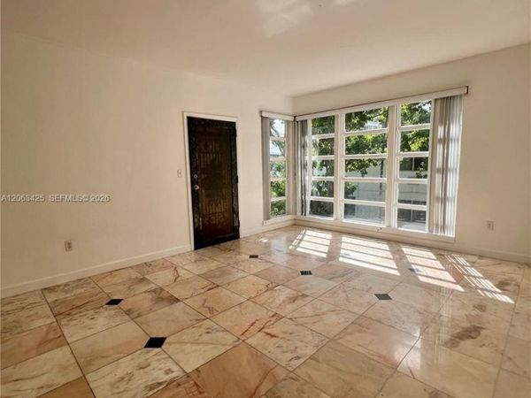 9350 E Bay Harbor Dr, Unit 6, Bay Harbor Islands, FL 33154
