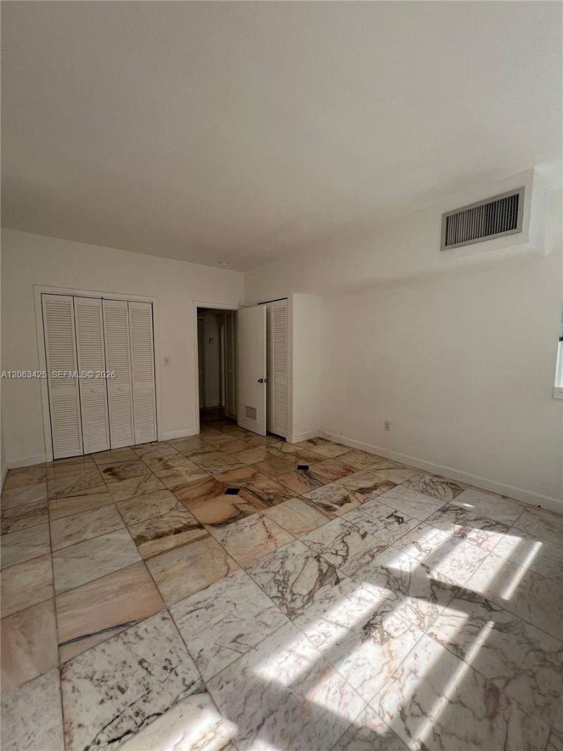 9350 E Bay Harbor Dr, Unit 6, Bay Harbor Islands, FL 33154 Photo