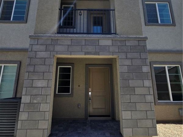 6271 Runestone Street, Las Vegas, NV 89113