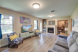 4717 Farmal Street photo 4