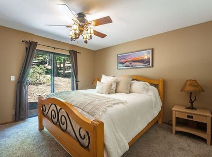 13245 Hansel Avenue, Truckee, CA 96161 Photo