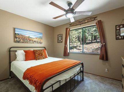13245 Hansel Avenue, Truckee, CA 96161 Photo